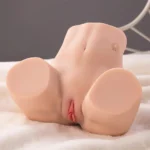 Maya Sucking And Vibrating RealFeel Masturbator Toy